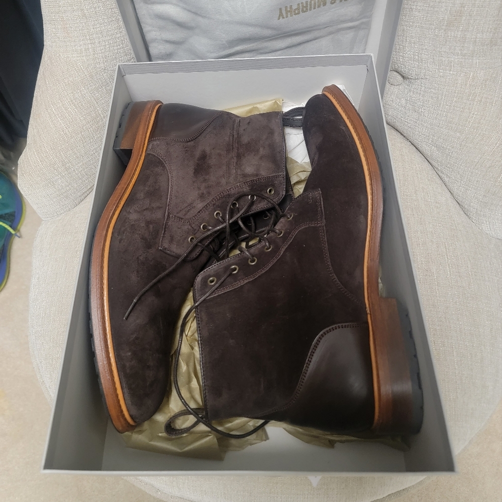 Brown suede shearling men's boot. Size 11